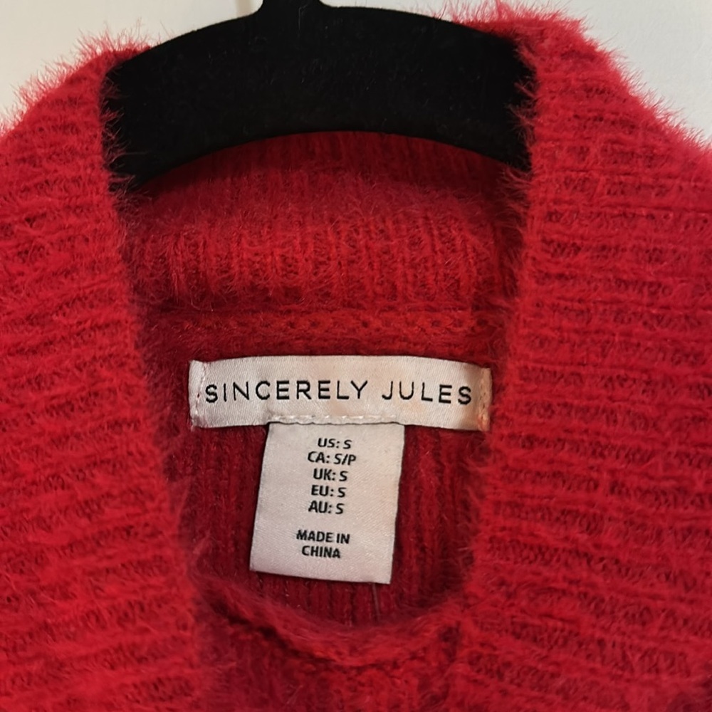 NWOT Sincerely Jules Red Fuzzy Turtleneck Sweater Size S - Picture 8 of 13